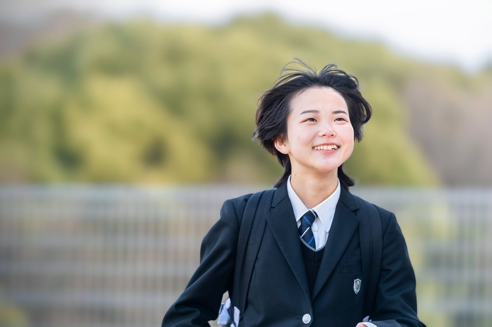 生徒が談笑している様子